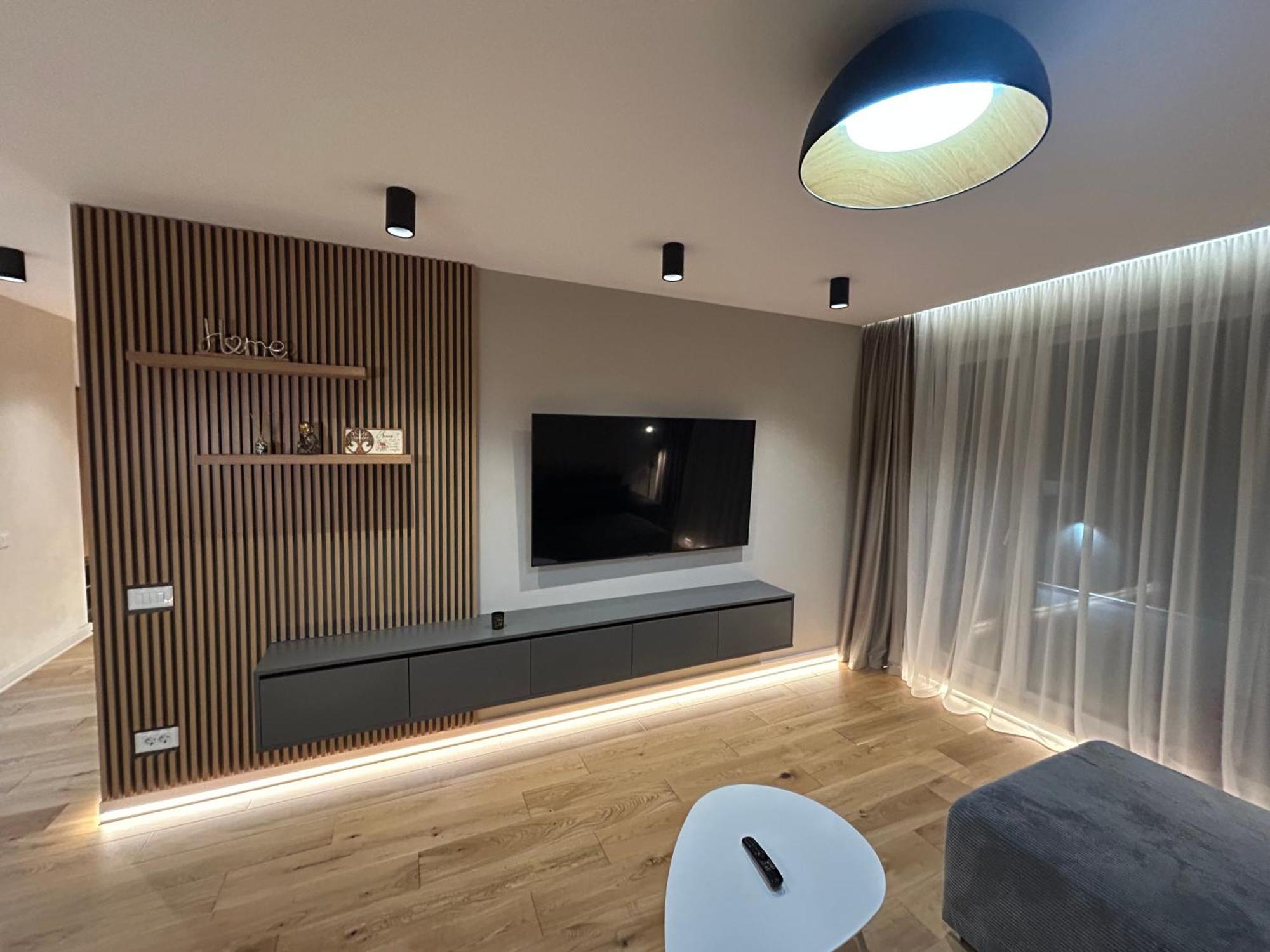 B-Holiday Luxury Apartments Urban Plaza 布拉索夫 外观 照片